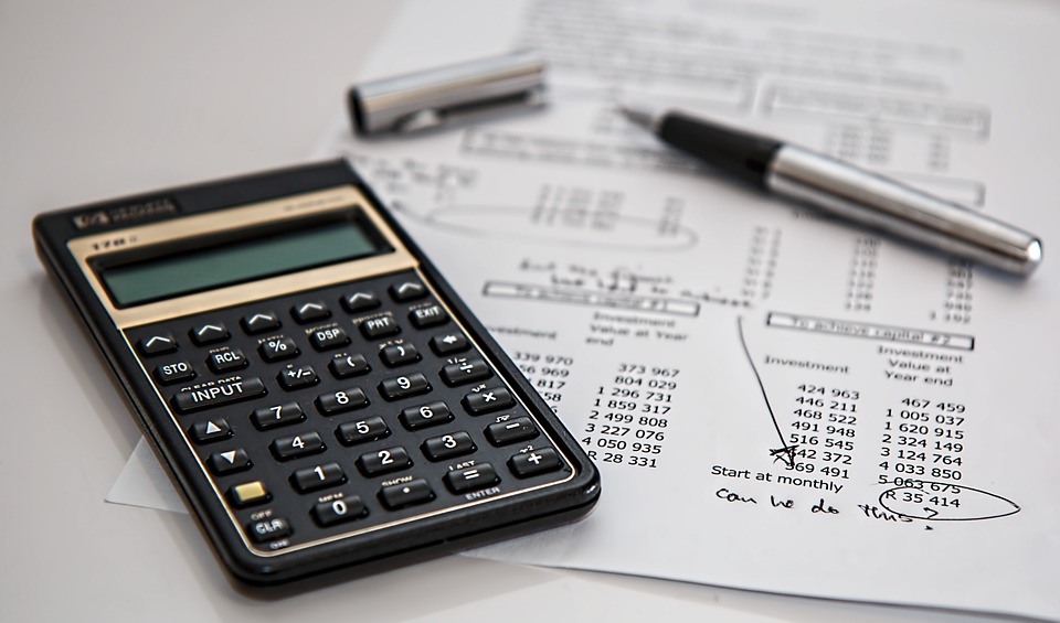 Fixed Maturity Plan vs. Fixed Deposit- Which One is Better